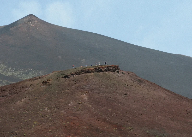 Janusz Gajos , Etna, wydruk fotograficzny, matowy, sygnowany