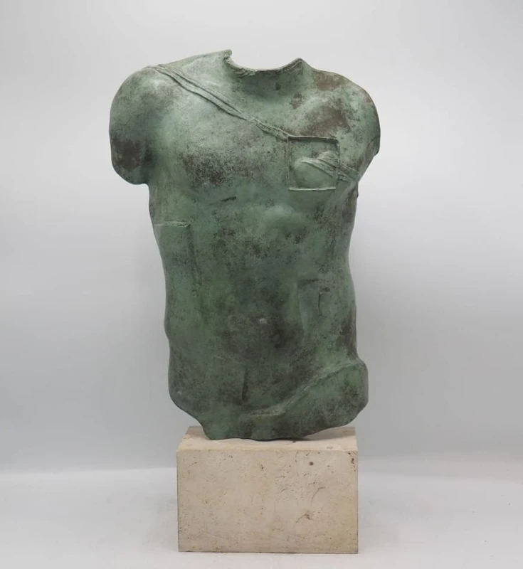 Igor Mitoraj Perseusz.jpg